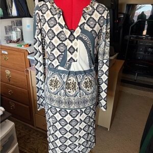 Elegant Black and White Navy Patterned Dress. Size medium